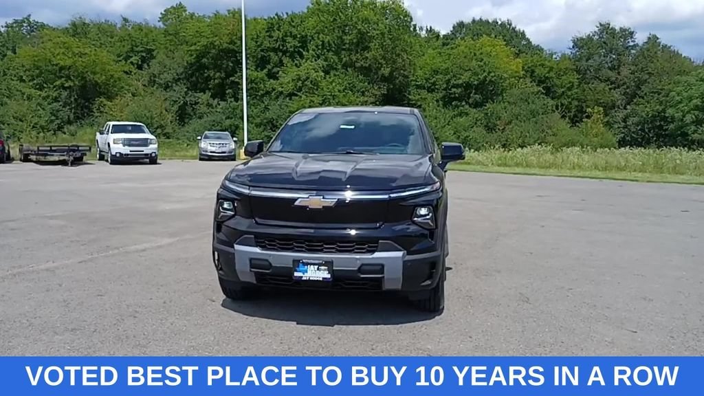 2026 Chevrolet Silverado EV LT - Photo 3