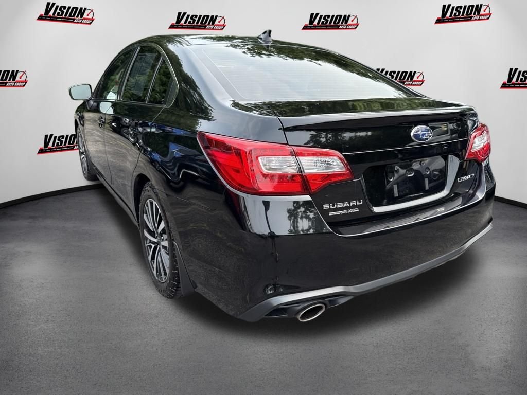 Used 2019 Black Subaru 2.5i image 7