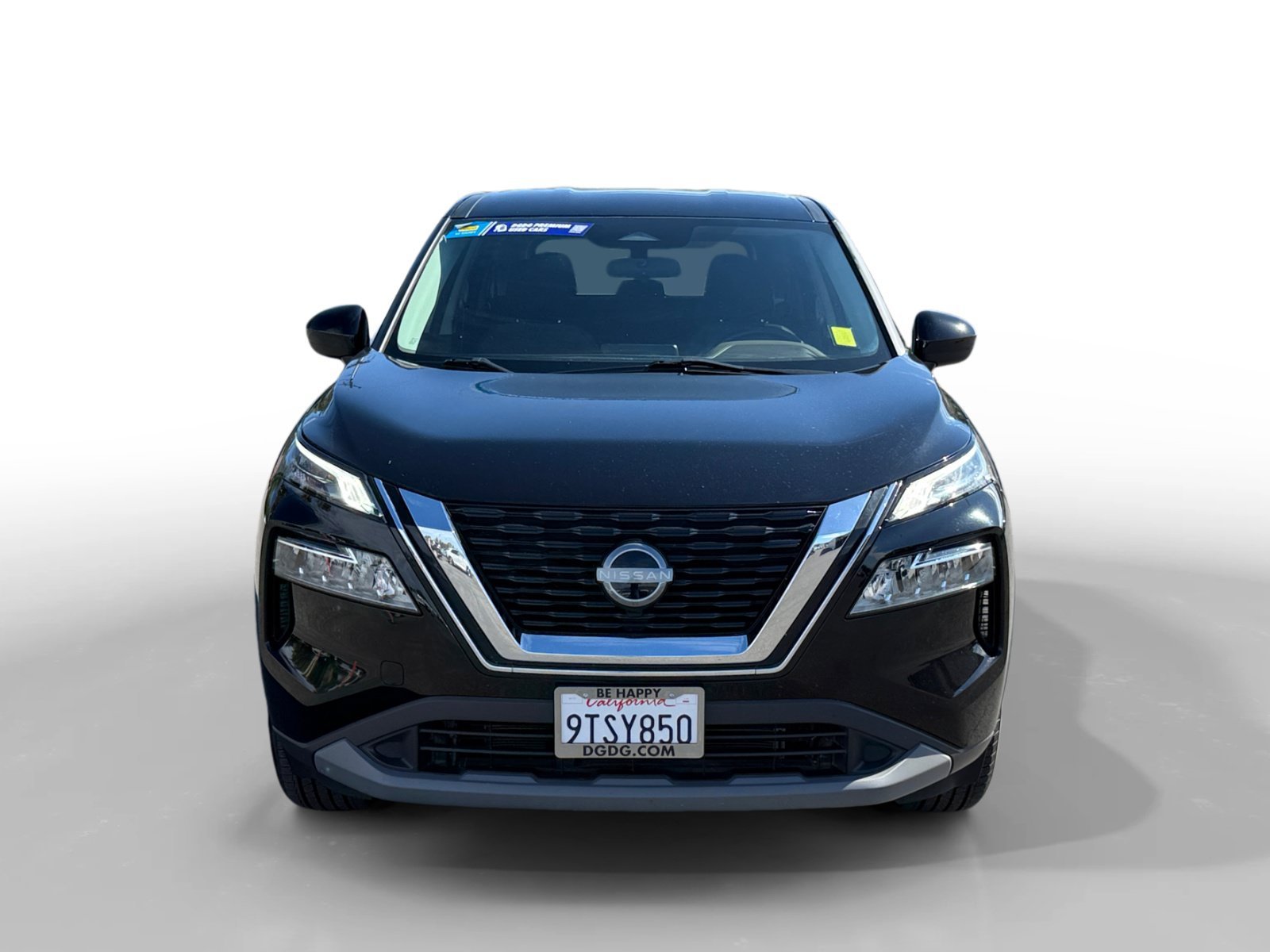 Used 2023 Super Black Nissan SV image 8