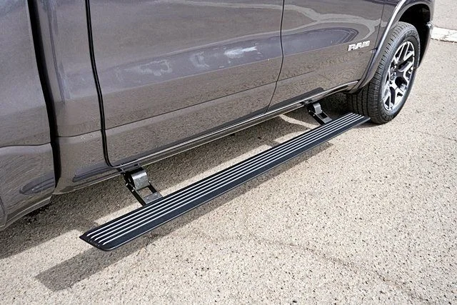 New 2026 Granite Crystal Metallic Clear-Coat Exterior Paint RAM Laramie image 9