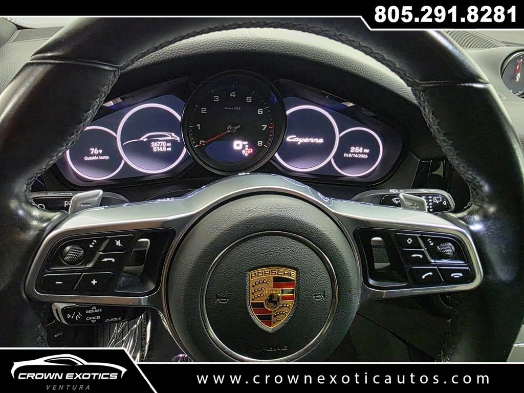 Used 2022  Porsche Base image 27