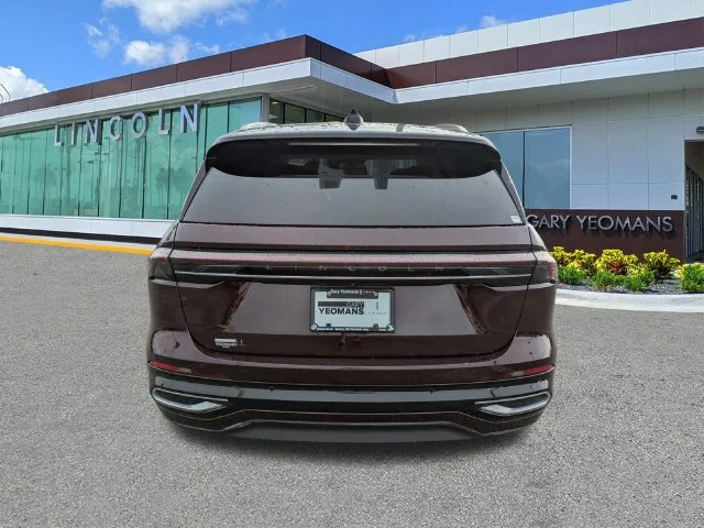 Certified Used 2025 Red Metallic Lincoln Black Label image 5