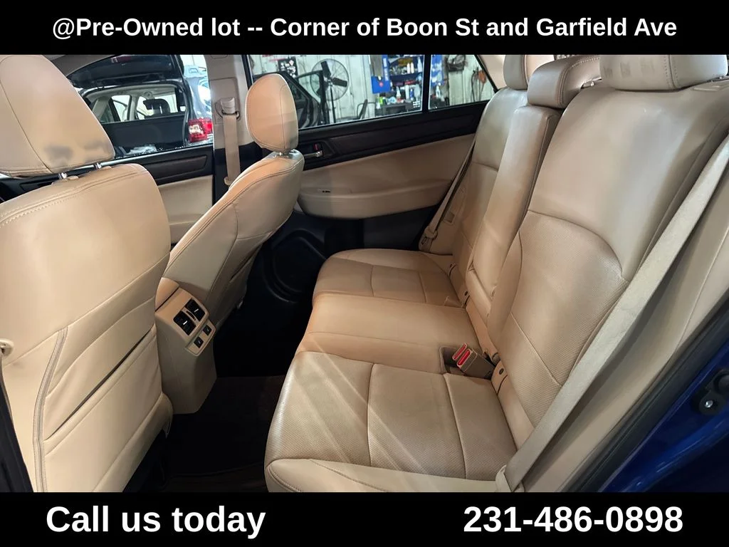 Used 2015 Blue Subaru 2.5i image 27