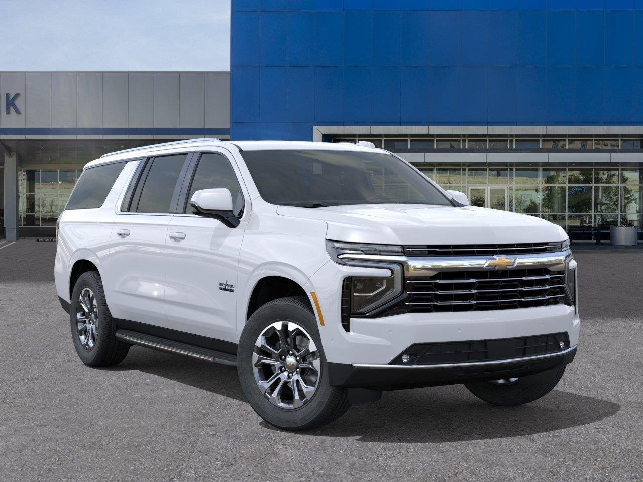 2026 Chevrolet Suburban LT - Photo 7