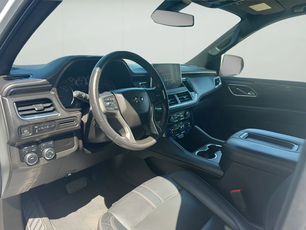 Used 2021 Summit White Chevrolet RST image 2