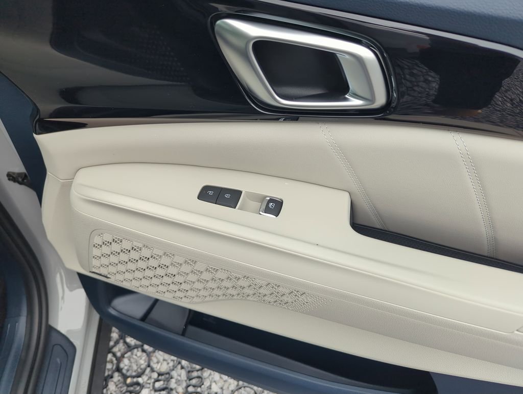 New 2026 Ceramic Silver Kia SX Prestige image 38