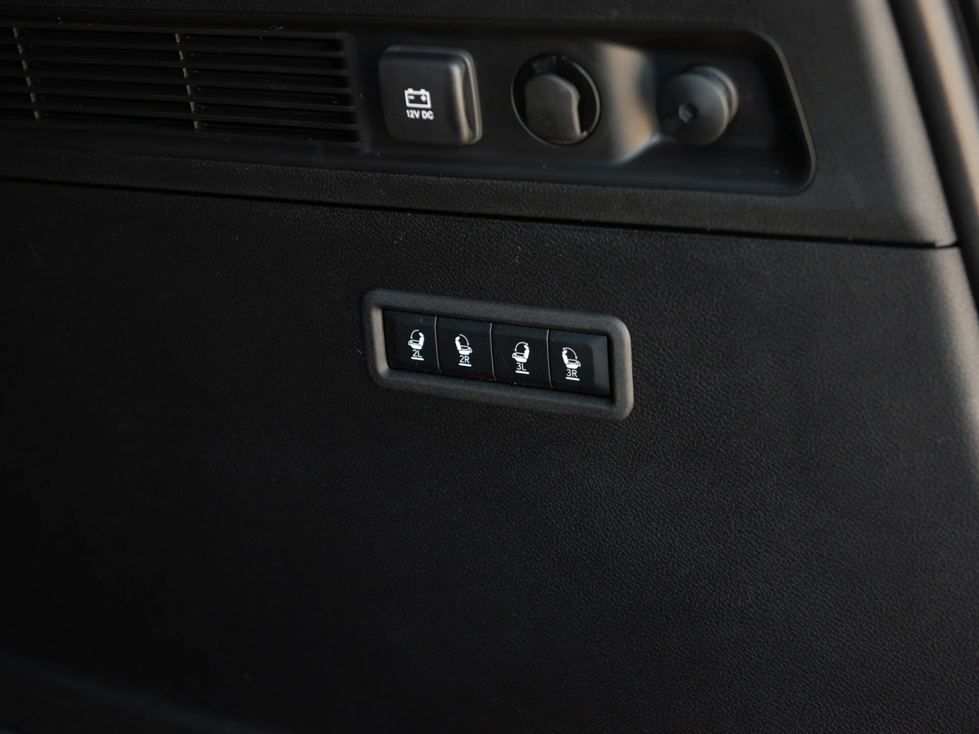 New 2026 Black Jeep Limited Altitude* image 30