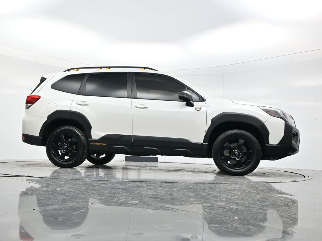 Used 2023 Crystal White Pearl Subaru Wilderness image 48