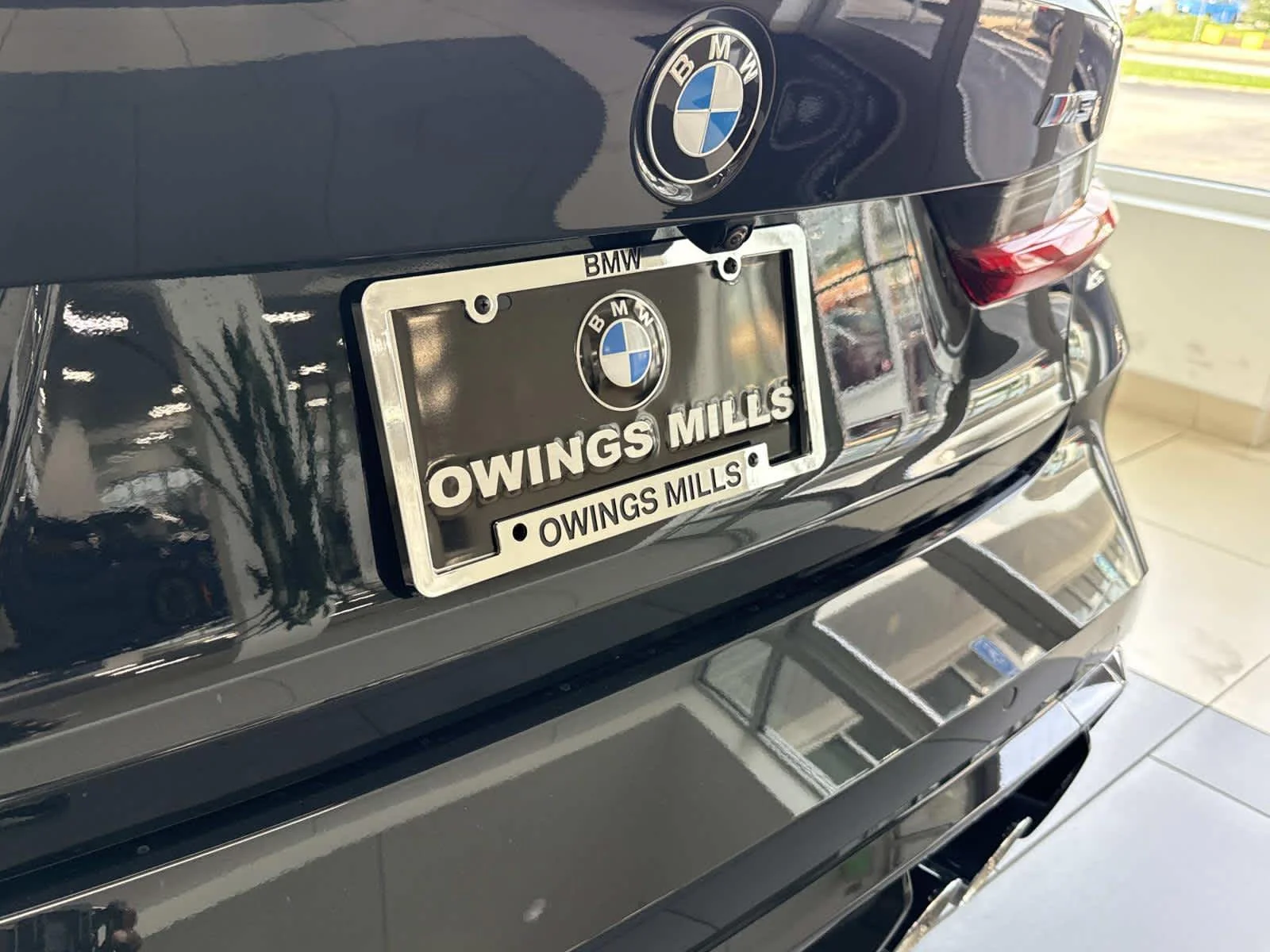 Used 2025 Black Sapphire Metallic BMW  image 29