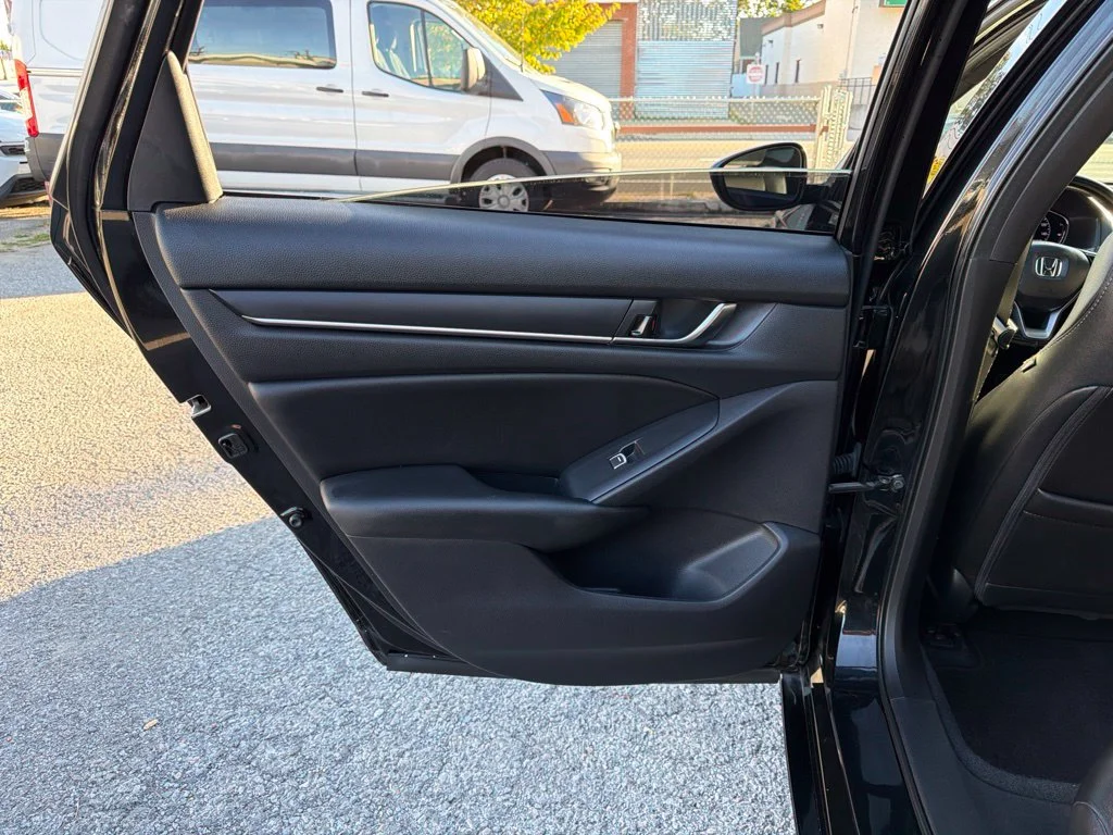 Used 2020 Black Honda Sport 2.0T image 22