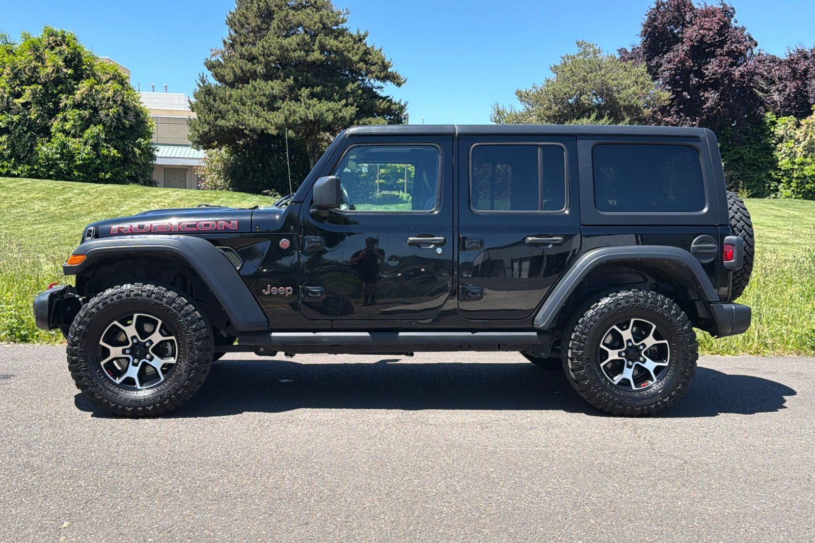 Used 2021 Black Jeep Unlimited Rubicon image 6