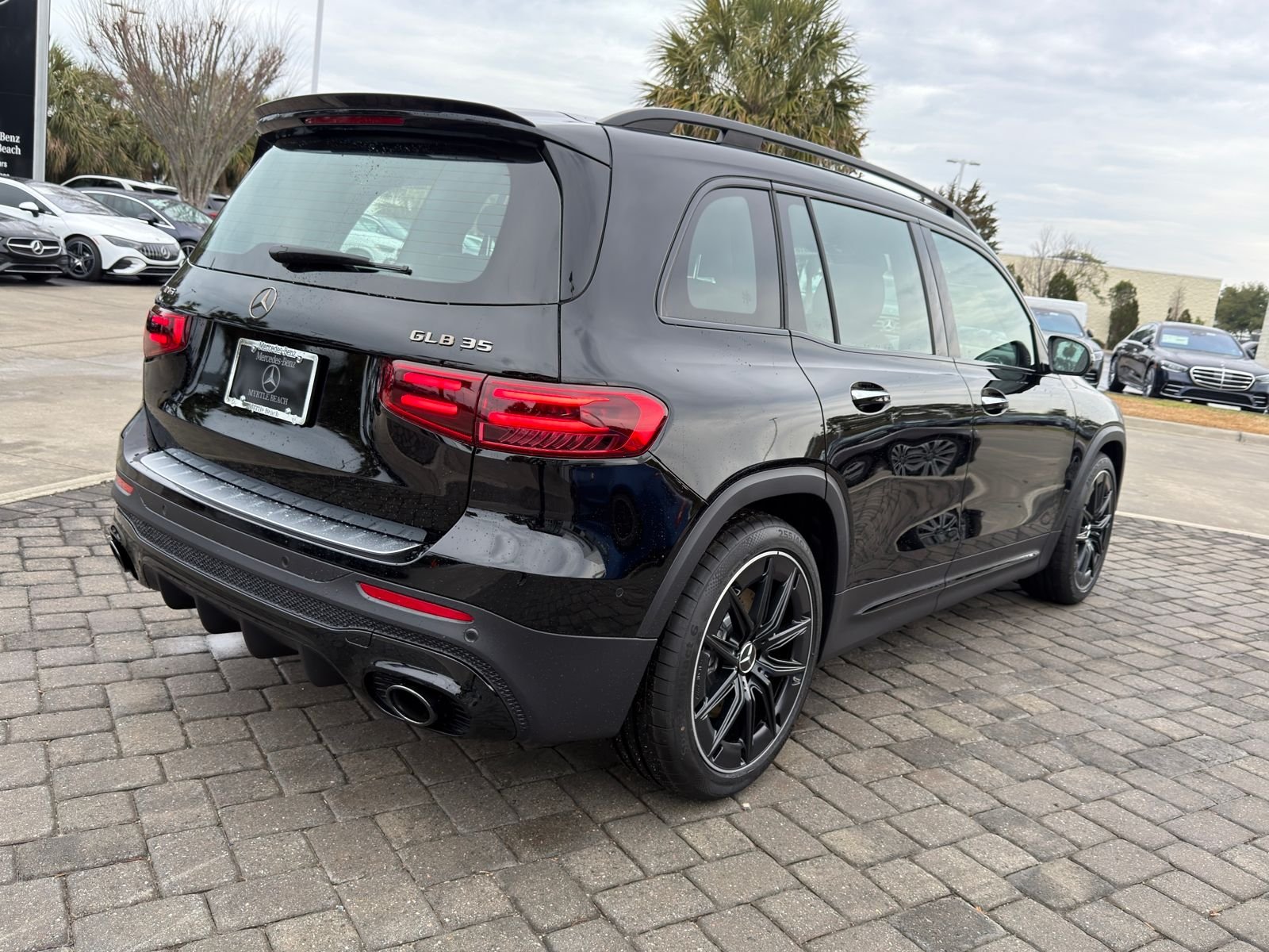 New 2026 Cosmos Black Metallic Mercedes-Benz GLB 35 AMG® image 9