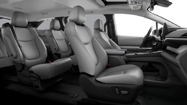 New 2026 Wind Chill Pearl <sup>1</sup> Toyota  XLE image 29