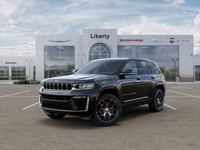 New 2026 Diamond Black Crystal Pearl-Coat Exterior Paint Jeep Summit image 28