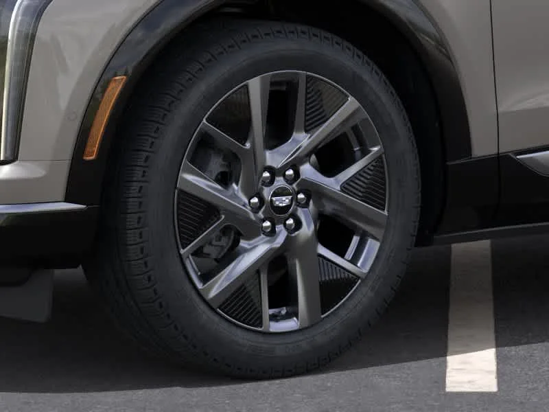 2027 Cadillac OPTIQ Luxury - Photo 9