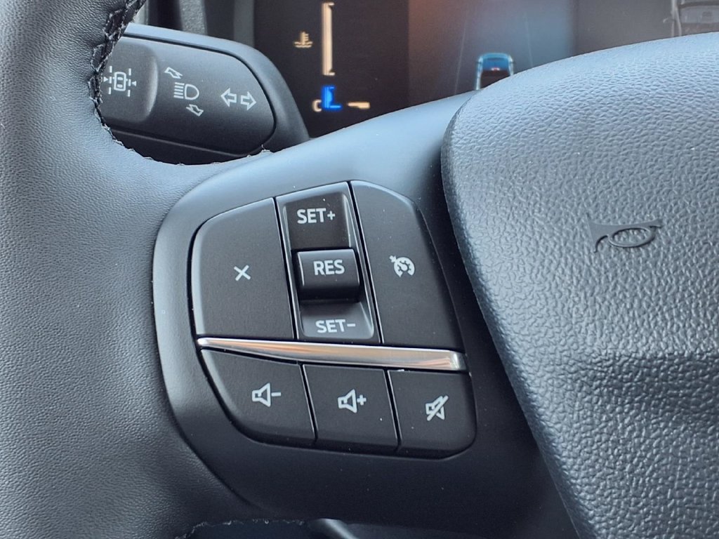 New 2026 Blue Ford XLT image 16