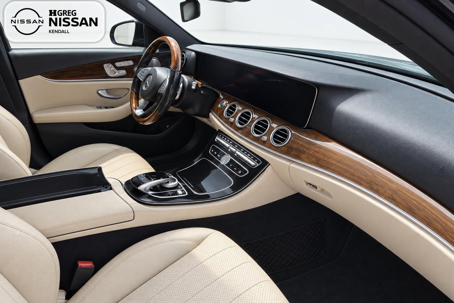 Used 2018 Blue Mercedes-Benz E 300 image 11