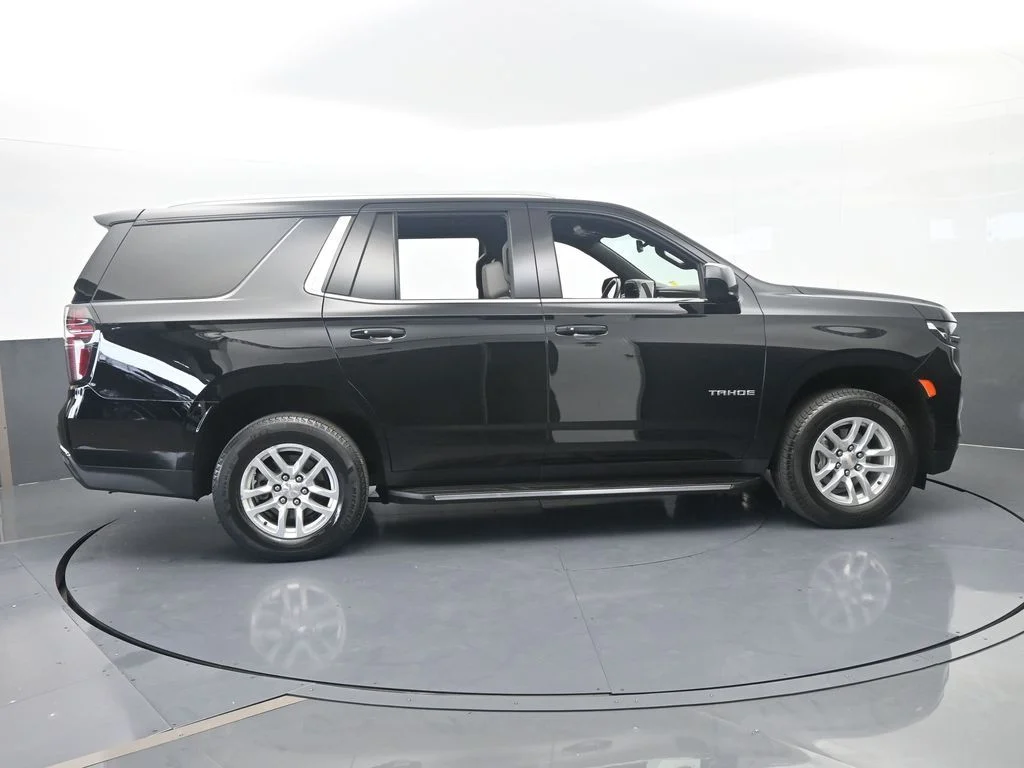 Used 2023 Black Chevrolet LT image 6