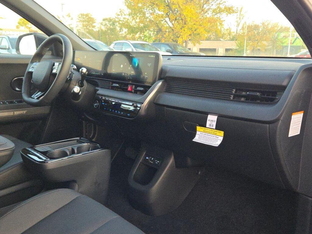 New 2025 White Hyundai XRT image 8