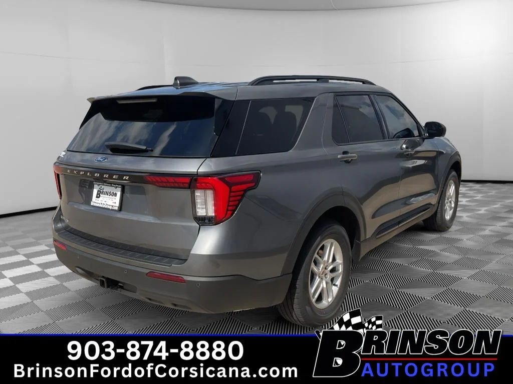 New 2026 Carbonized Gray Metallic Ford Active image 5