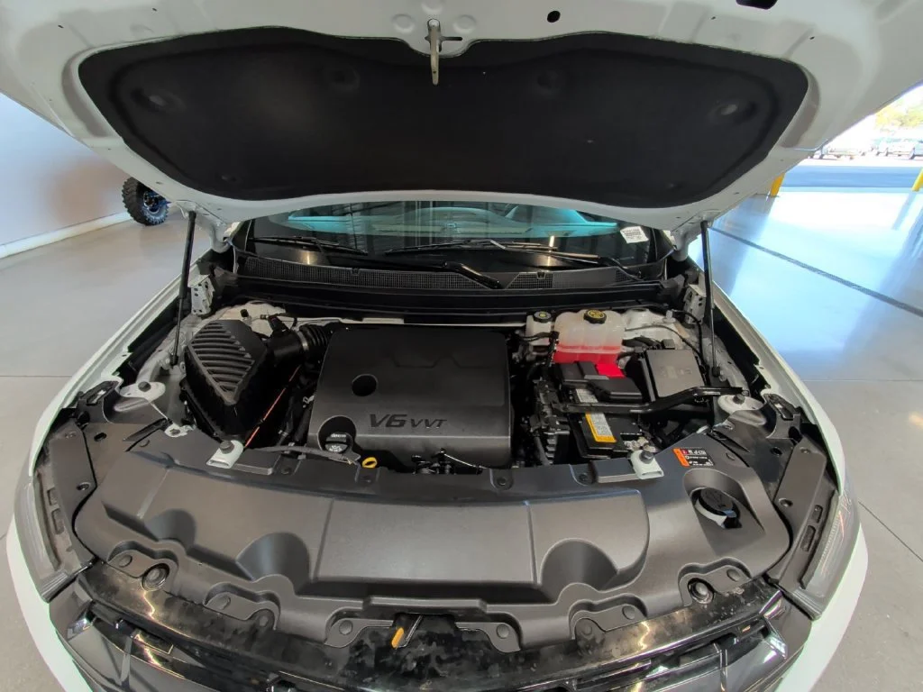 Used 2023 SUMMIT WHITE Chevrolet RS image 24