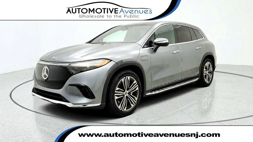 Used 2023 Selenite Grey Metallic Mercedes-Benz EQS 450 4MATIC® SUV image 1