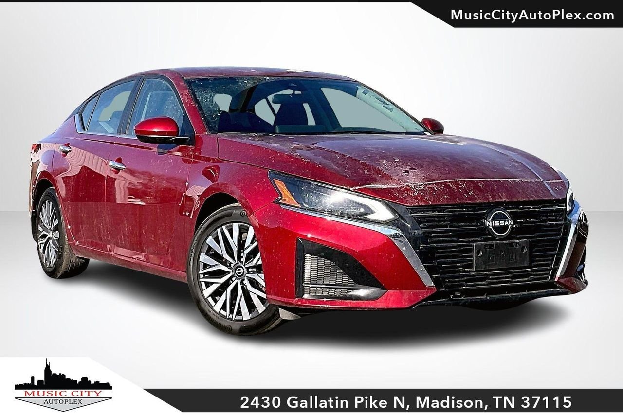 2023 Nissan Altima SV