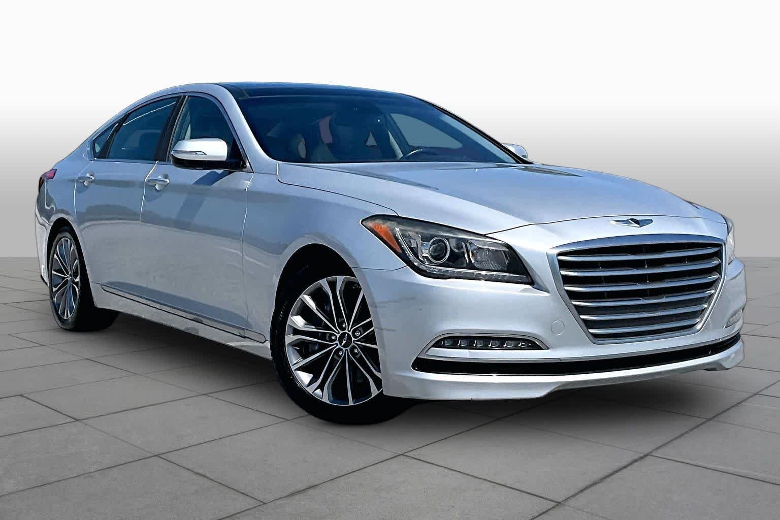 Pre-Owned 2016 Hyundai Genesis 3.8L