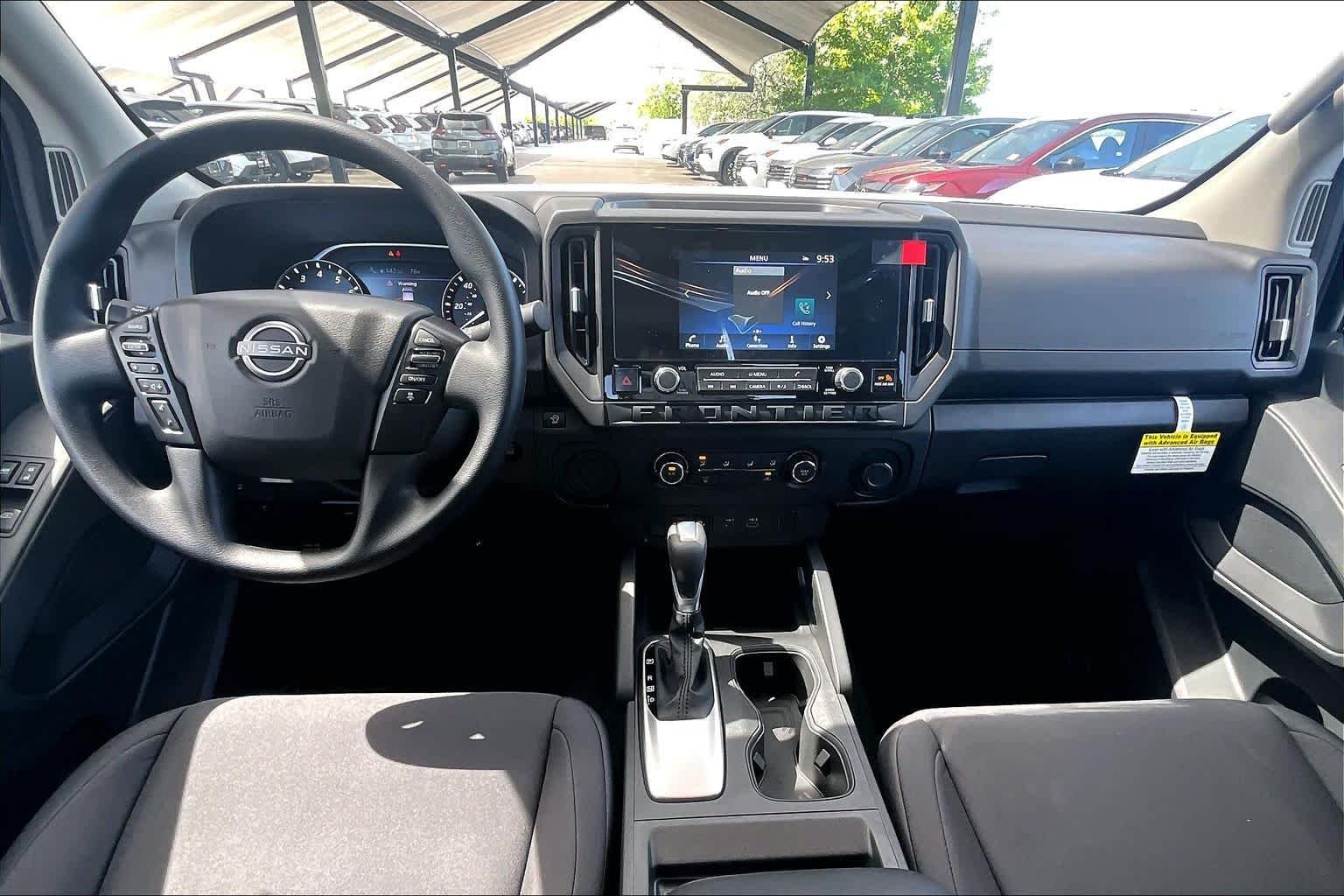 New 2026 Glacier White Nissan S image 5