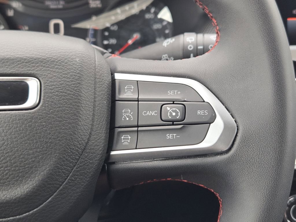 2025 Jeep Compass Trailhawk - Photo 24