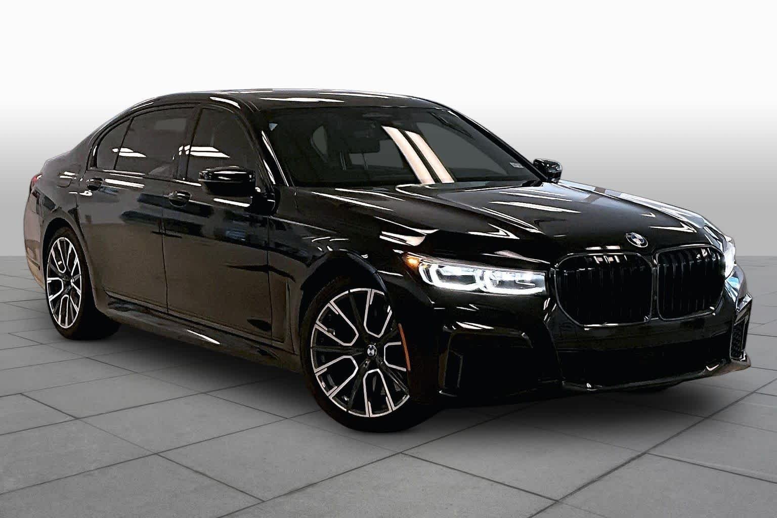 Pre-Owned 2022 BMW 750i 750i XDrive