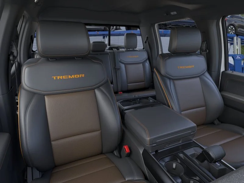 New 2026 Oxford White Ford Tremor image 10