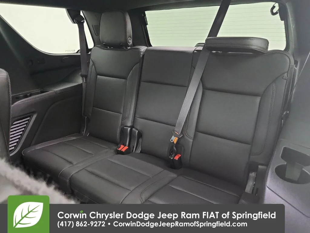 Used 2022 Gray Chevrolet High Country image 31