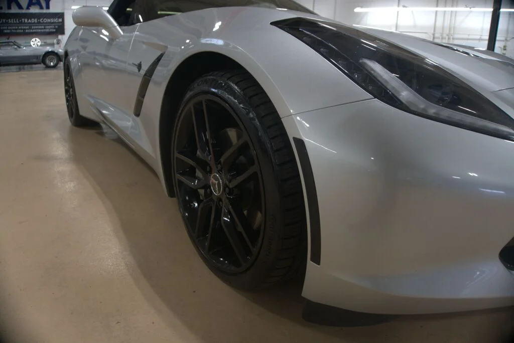 Used 2014 Blade Silver Metallic Chevrolet Stingray image 29
