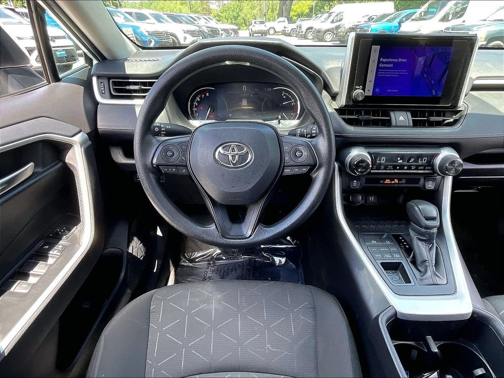 Used 2024 Ice Toyota XLE image 16