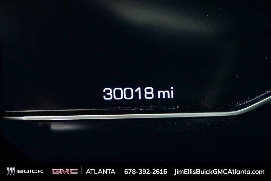 Used 2025 Sterling Metallic GMC SLT image 8