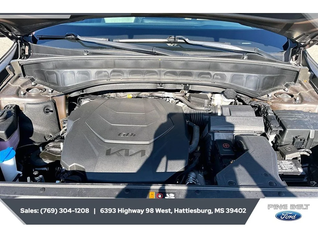 Used 2025 DARK MOSS Kia S image 7