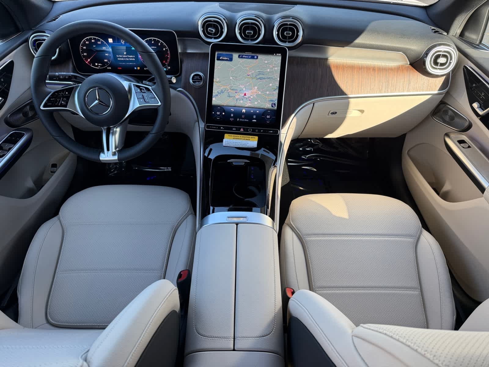New 2027 Polar White Mercedes-Benz GLC 300 image 12