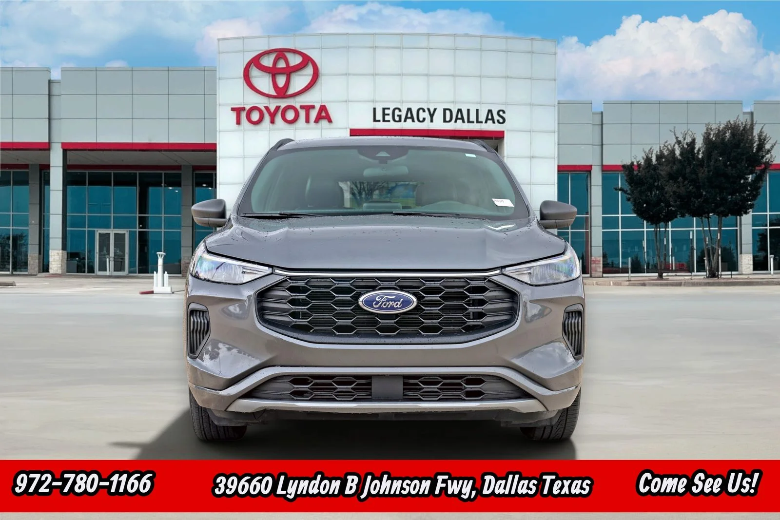 Used 2024 Gray Ford ST-Line image 5
