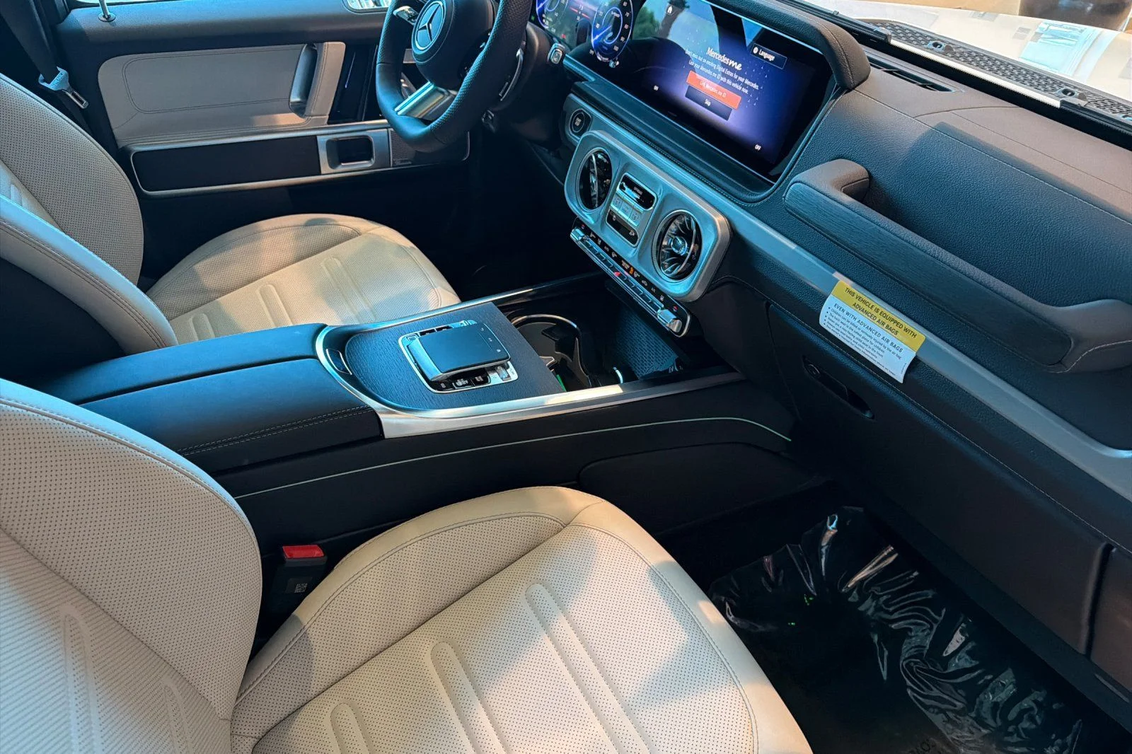 New 2027 Polar White Mercedes-Benz G 580 image 13