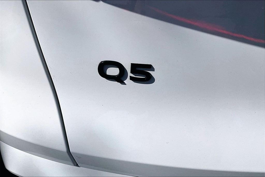 Used 2025 White Audi 2.0T Premium image 24
