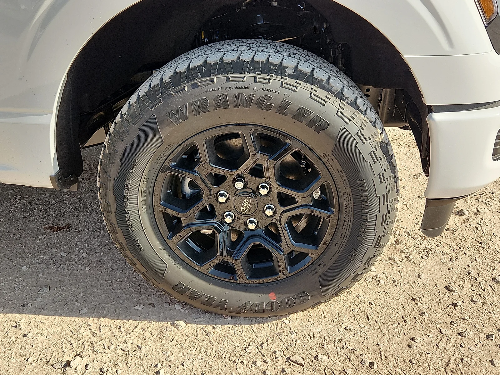 New 2026 Oxford White Ford STX image 9