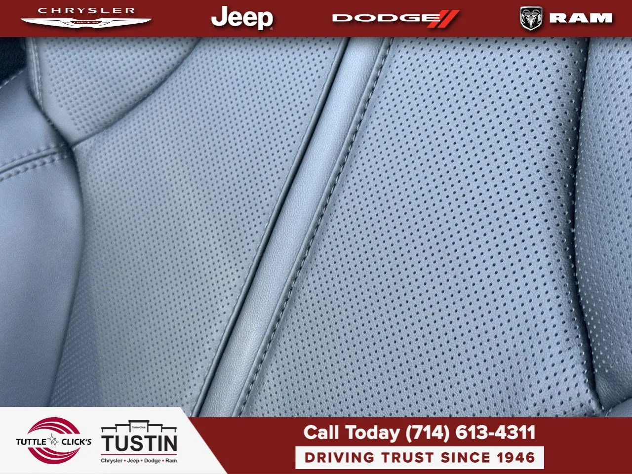 New 2026 Baltic-Gray Metallic Clear-Coat Exterior Paint Jeep 4DR 2WD image 36