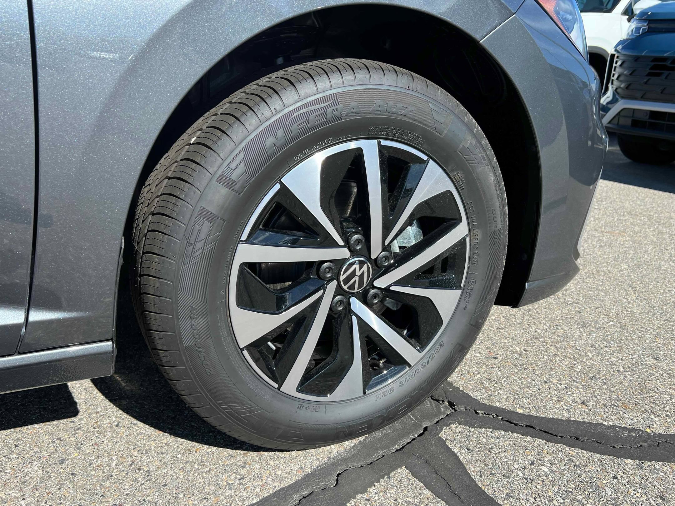 Used 2026 Platinum Gray Metallic Volkswagen S image 11