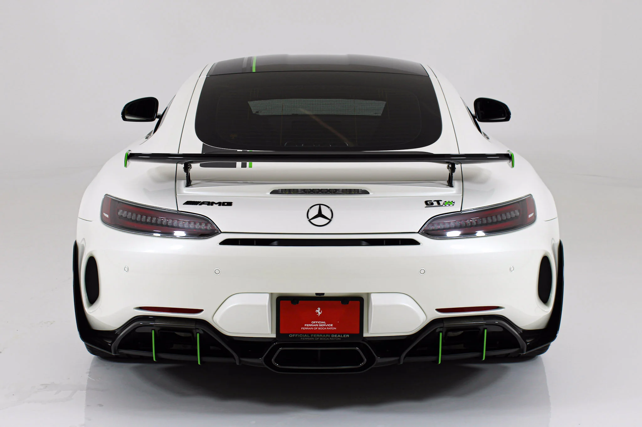 Used 2020 White Mercedes-Benz R PRO image 23