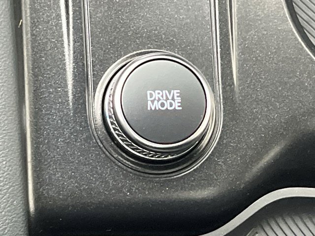 Used 2026 Space White Metallic Ford ST-Line image 18