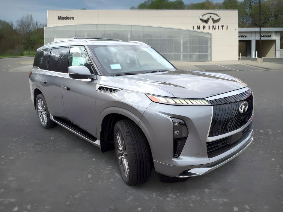 Certified Used 2026 Dynamic Metal INFINITI LUXE image 3