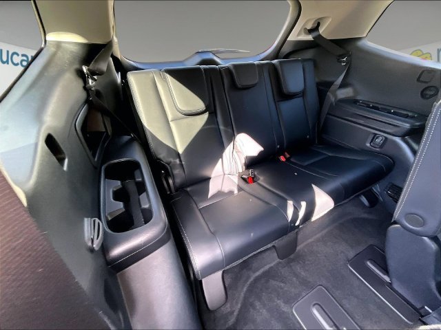 Used 2023 Silver Subaru Limited image 28