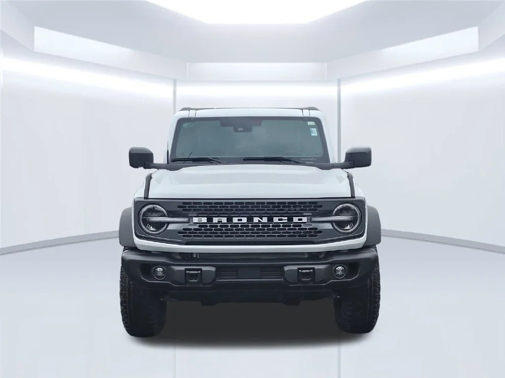 New 2026 Oxford White Ford Badlands® image 15