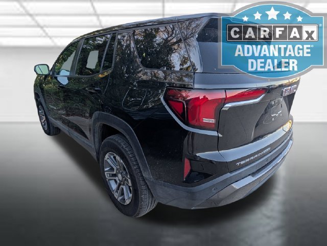 Used 2026 Ebony Twilight Metallic GMC Elevation image 2
